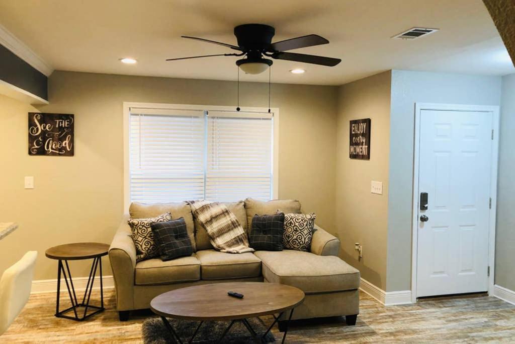 BRAND NEW!! Villas at Valencia Bay Gulfport Exterior foto