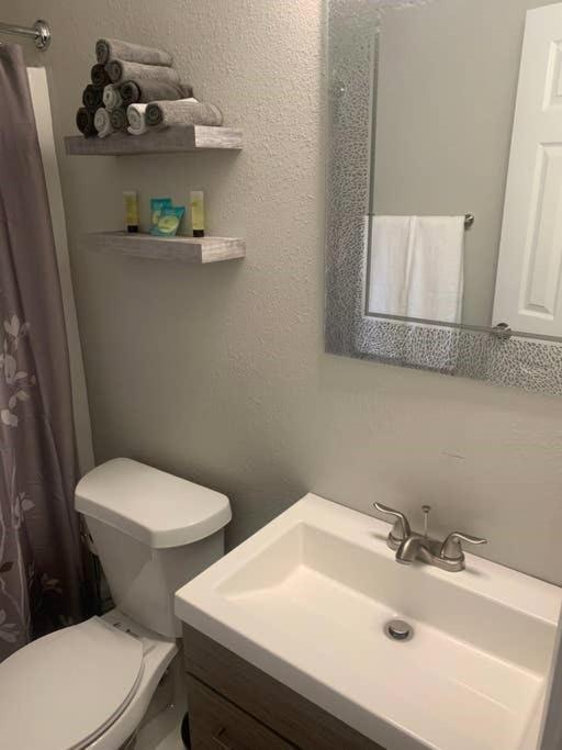 BRAND NEW!! Villas at Valencia Bay Gulfport Exterior foto